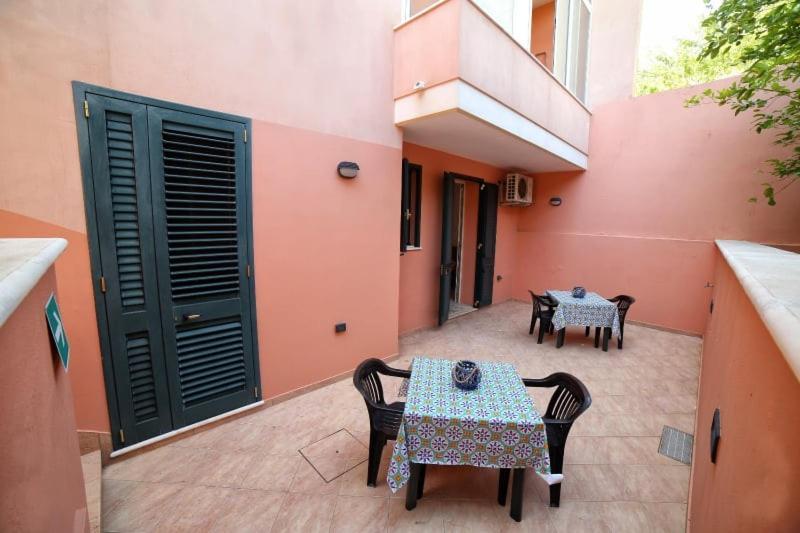 Maxpensione Morciano di Leuca Exterior photo